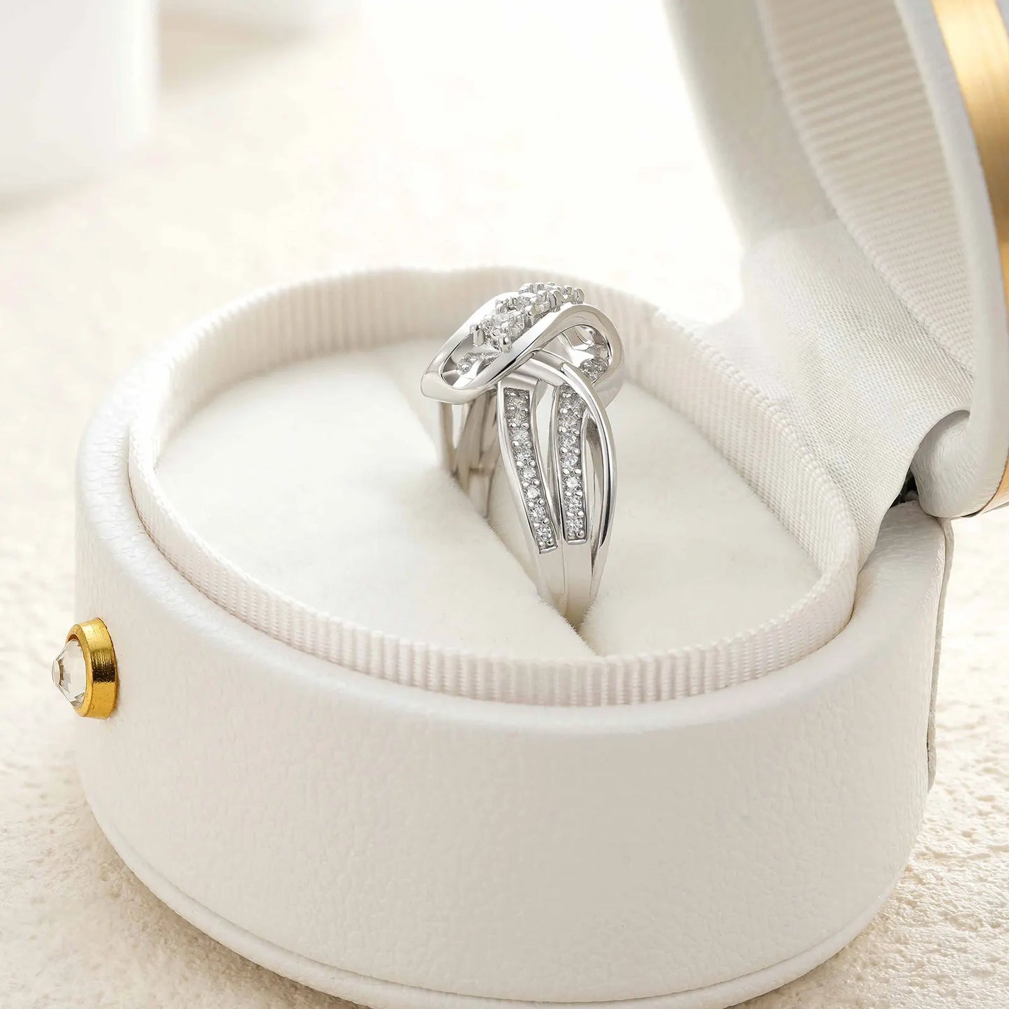 Newshe 925 Silver Engagement Rings for Women Unique Knot Brilliant AAAAA Cubic Zircon Statement Ring