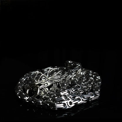 Dragon Head Pendants Bracelets EDC Self Defense Whip Titanium Steel Necklace Fashion Jewlery Waist Mens Gadgets For Cool Gifts