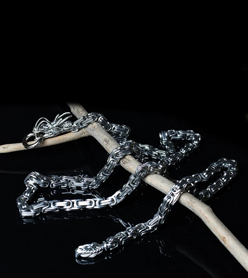 Dragon Head Pendants Bracelets EDC Self Defense Whip Titanium Steel Necklace Fashion Jewlery Waist Mens Gadgets For Cool Gifts