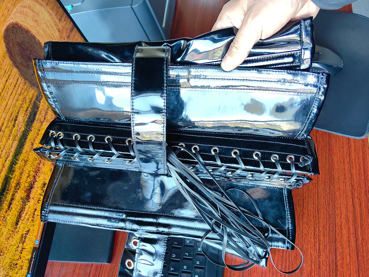 Women Heavy Corset Hand Made Bustier With Locks AndKeys Lace Up Steel Boned Shaping Tops BlacK Patent Leather Gothic Bodices