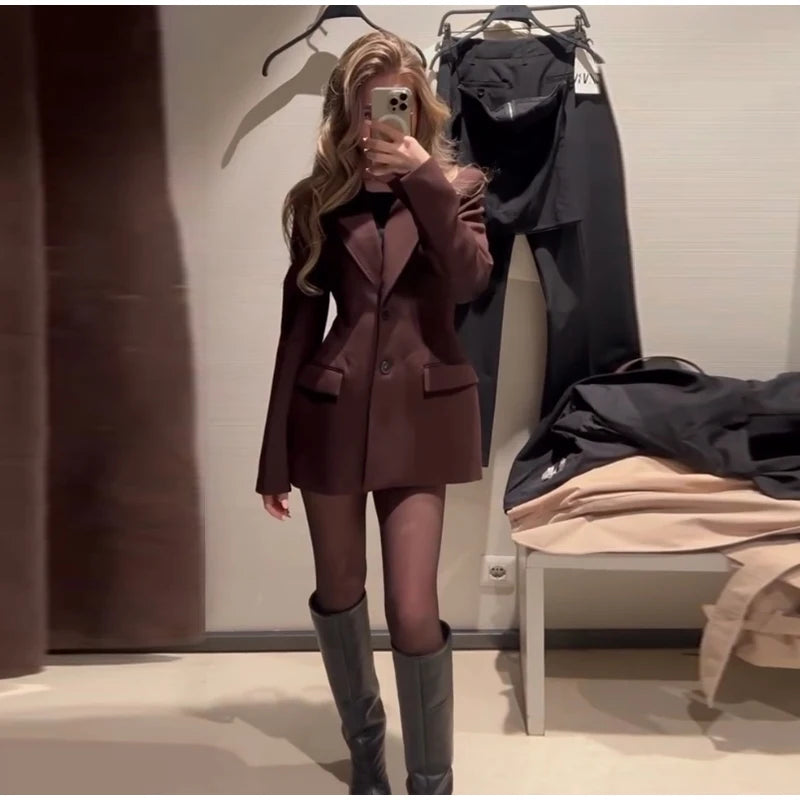 Elegant Black Slim Fit Blazer Jacket Women Retro Lapel Single Breasted Suit Jackets Female 2025 Chic Versatile Street Office