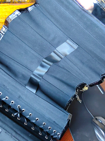 Women Heavy Corset Hand Made Bustier With Locks AndKeys Lace Up Steel Boned Shaping Tops BlacK Patent Leather Gothic Bodices