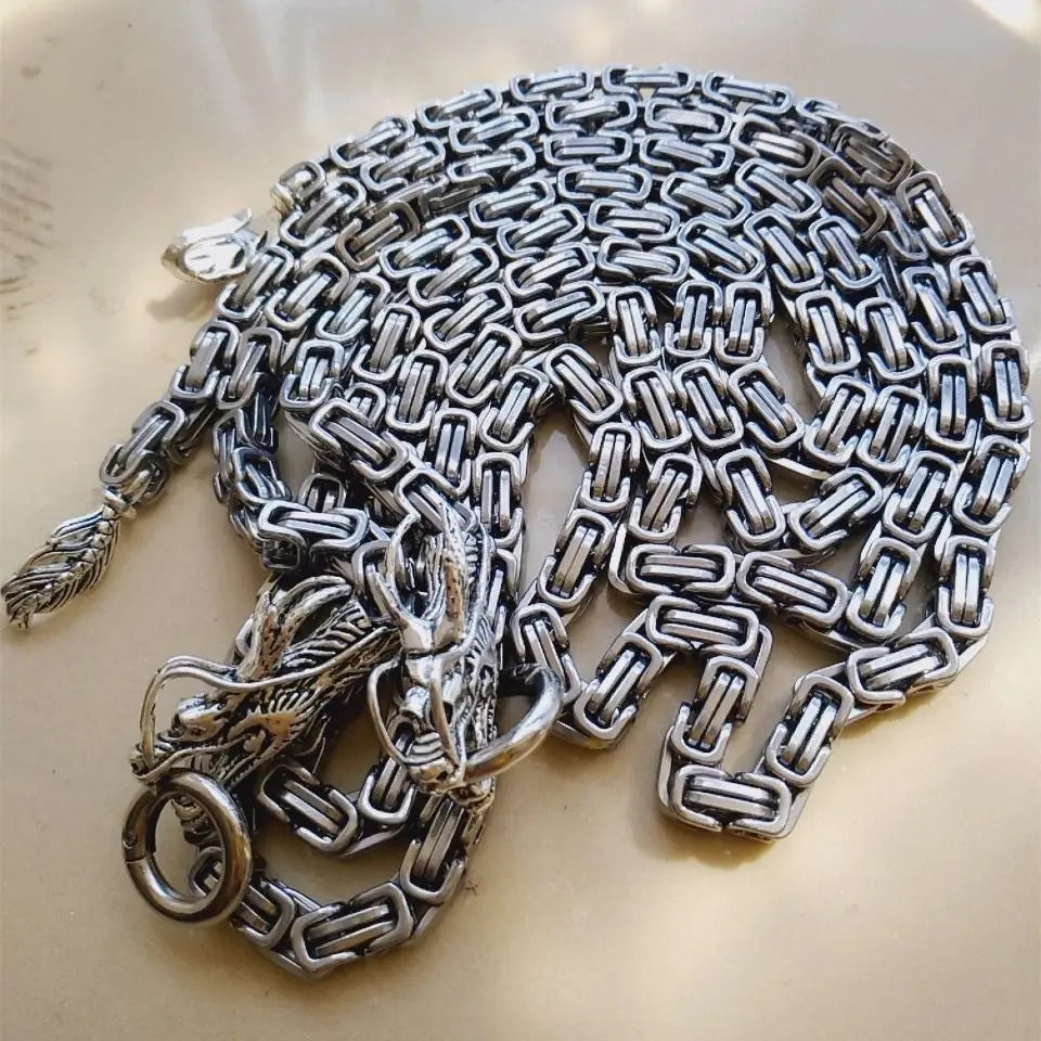 Dragon Head Pendants Bracelets EDC Self Defense Whip Titanium Steel Necklace Fashion Jewlery Waist Mens Gadgets For Cool Gifts